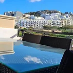 Bay 3 Bedroom 
